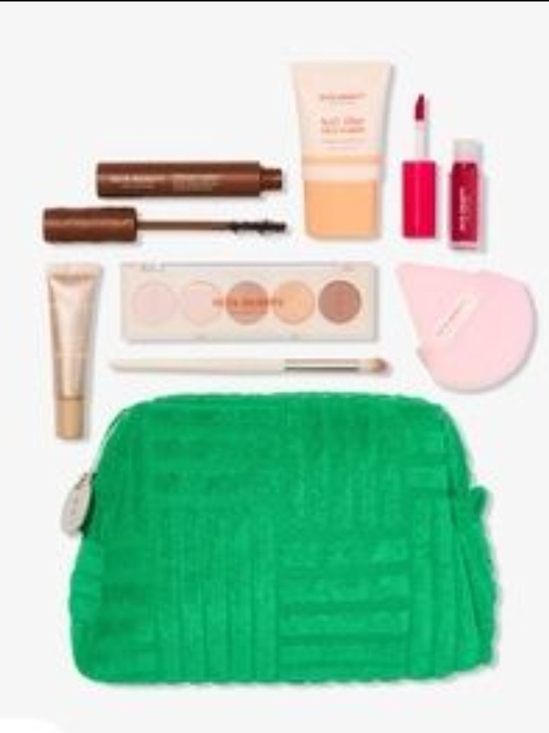 Ulta Beauty Other - NWT $15 Ulta Beauty Green Quilted Cosmetic Pouch with Makeup Accessories